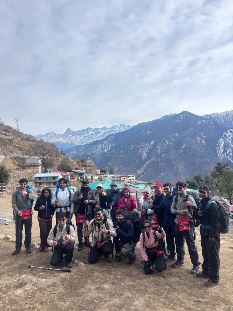 Group photo at Raithal before the ascent