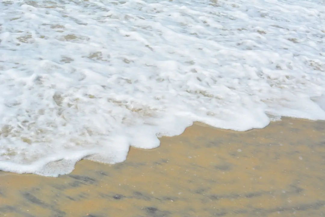 Surf, doing the thing