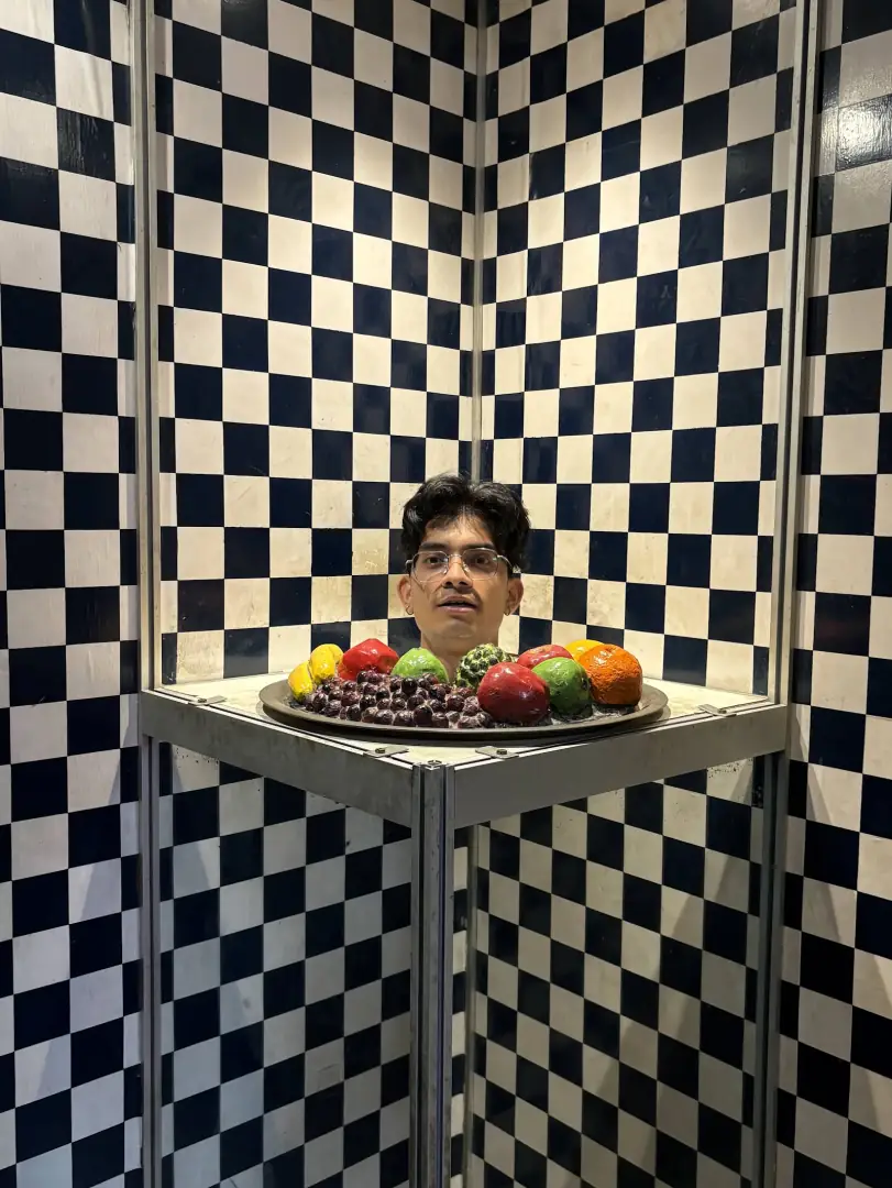 Mirrors, repeating